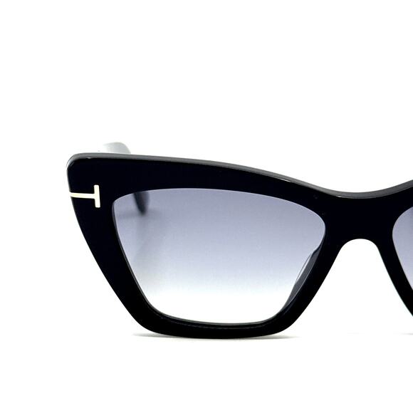 New, TOM FORD Wyatt Sunglasses TF871 01B Authentic - Picture 5 of 12